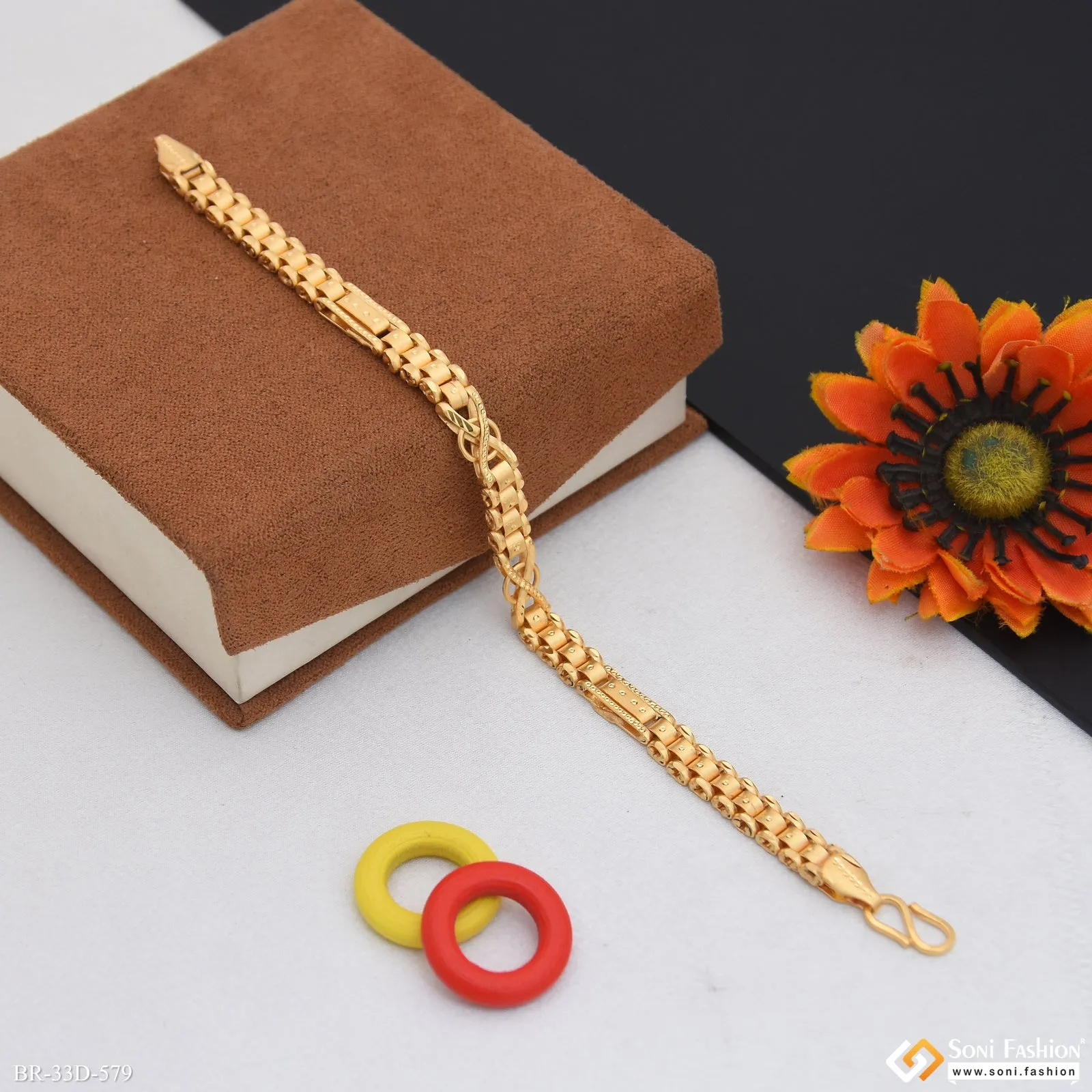 1 Gram Gold Plated Prominent Design Box Bracelet for Men - Style D579