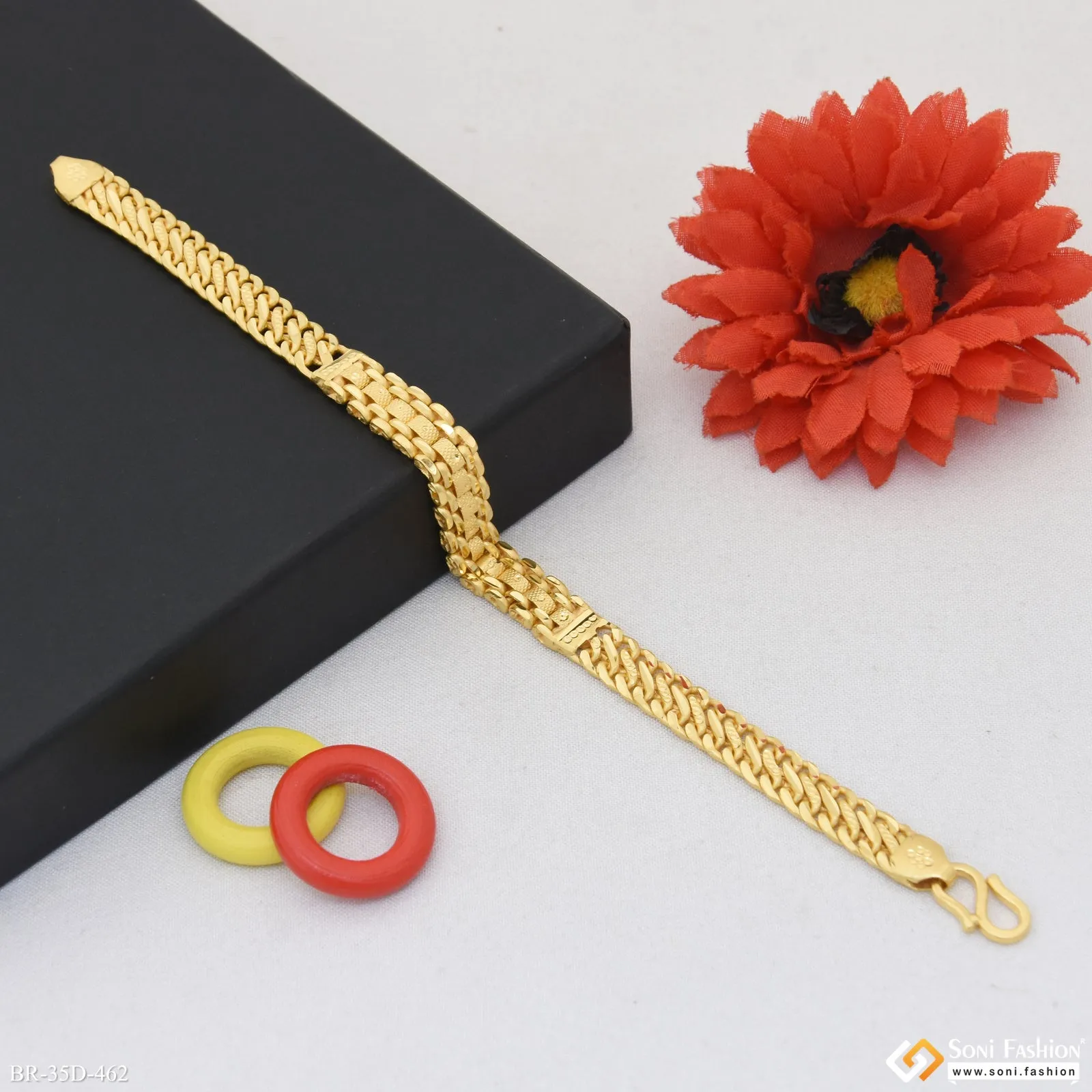1 Gram Gold Plated Prominent Design Bracelet for Men - Style D462