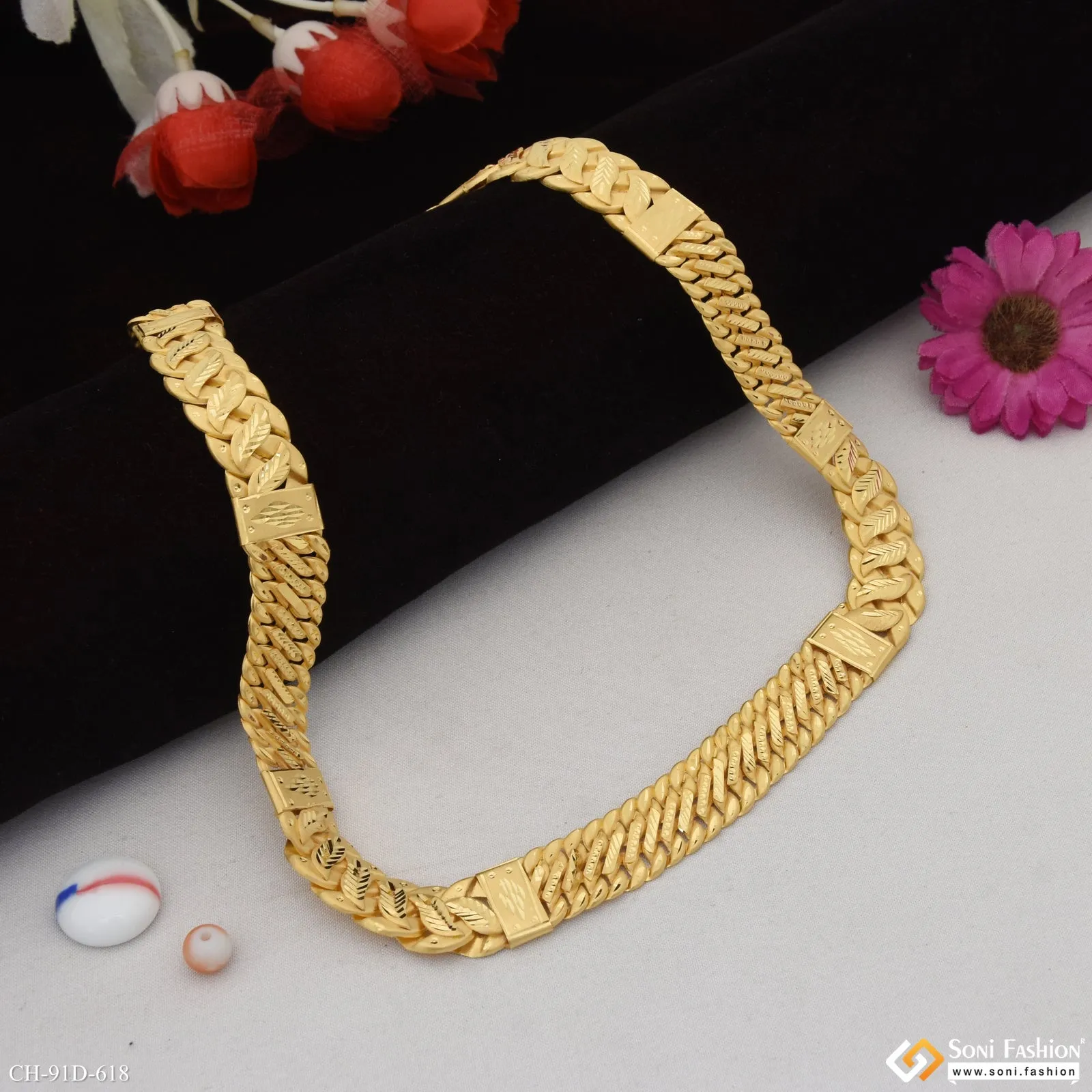 1 Gram Gold Plated Prominent Design Pokal Chain for Men - Style D618
