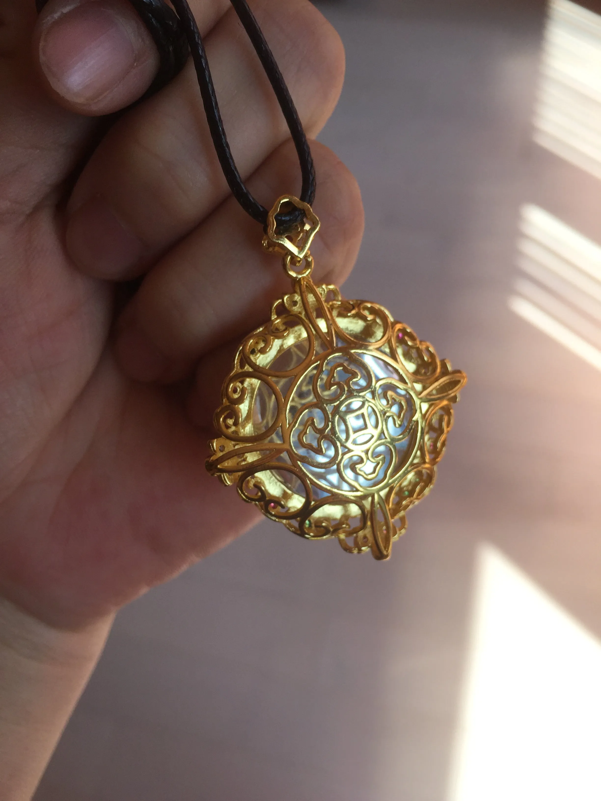 100% Natural yellow/green Hetian nephrite Jade(和田黄玉) pendant HF84