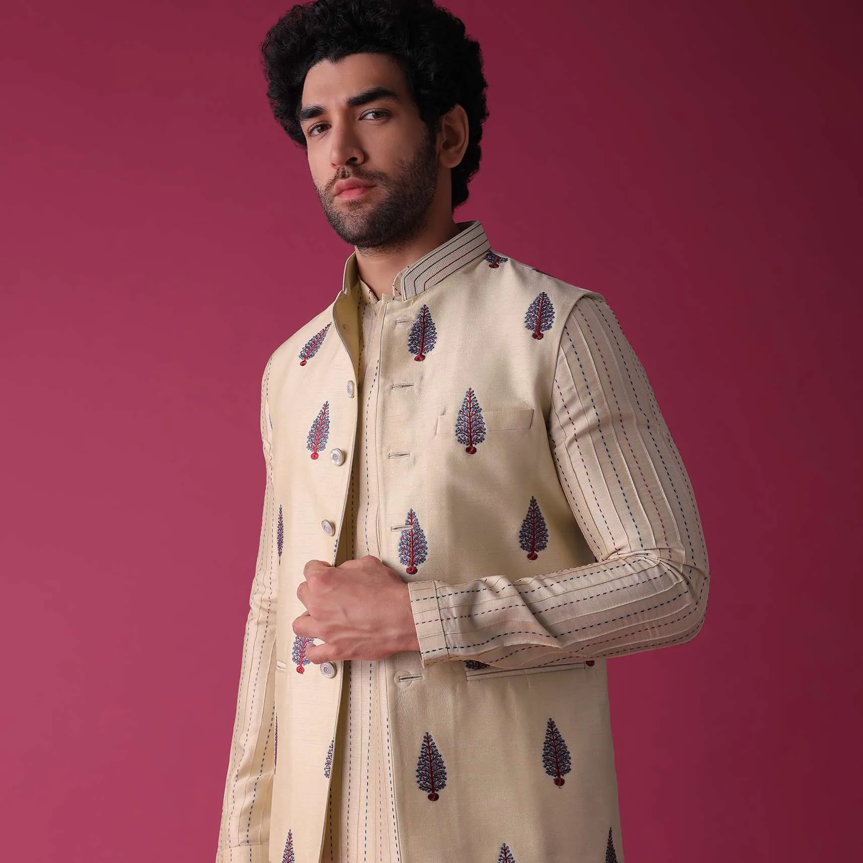 Cream White Jacket Kurta Set In Art Silk With Threadwork