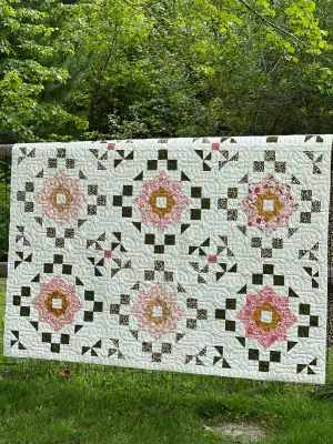 Evermore "Cabbage Rose" Quilt   Wall Hanging Pattern (DIGITAL DOWNLOAD)