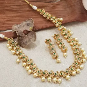 Green Gold Look Necklace Set
