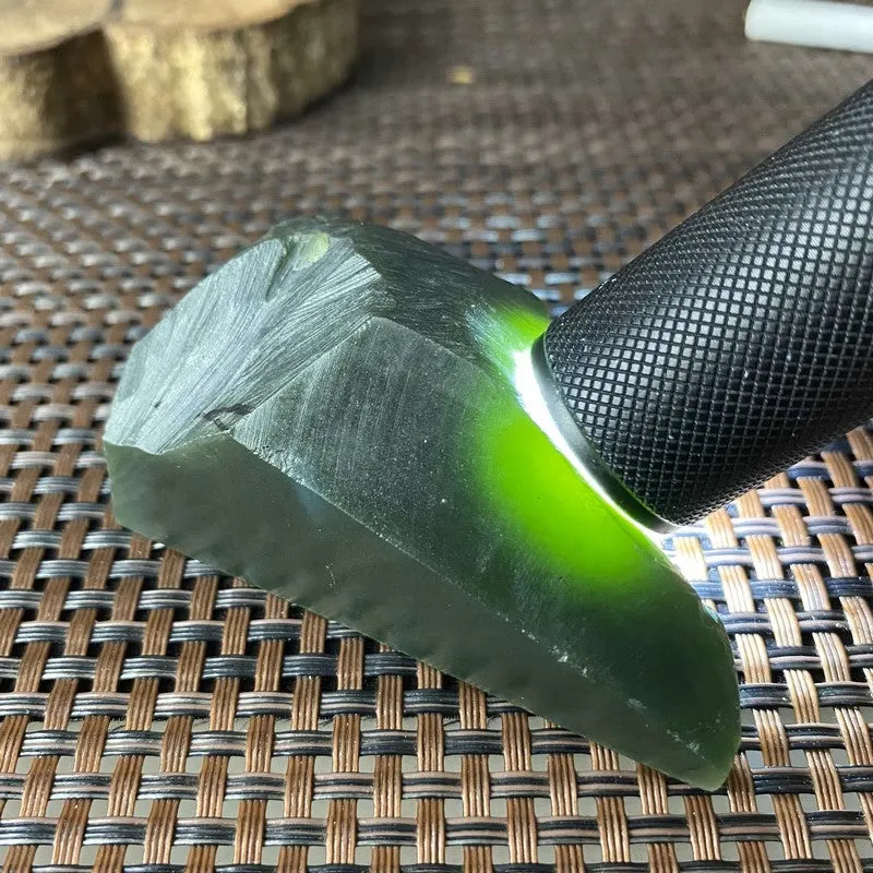 Natural Kunlun Jade Rough Nephrite Raw (145g,7.4X4.8X3.0cm)