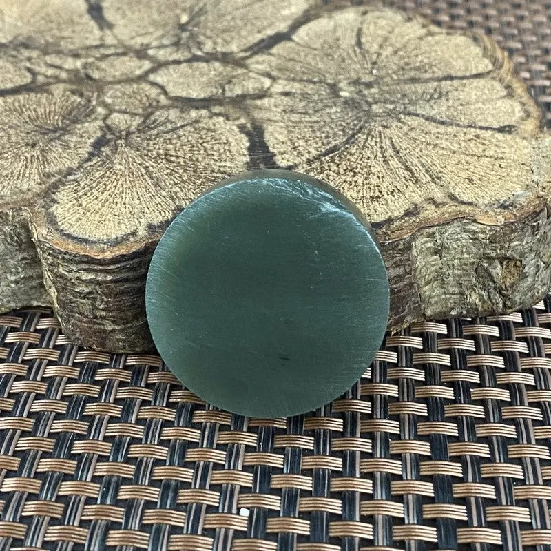 Natural Kunlun Jade Rough Nephrite Raw (39g,3.5X1.3cm)