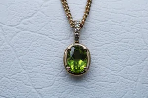 Oval Cut Peridot Pendant